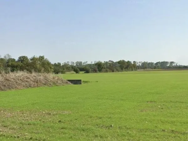 Terrain constructible de 409 m² à Angliers (17540) - 85 900 €