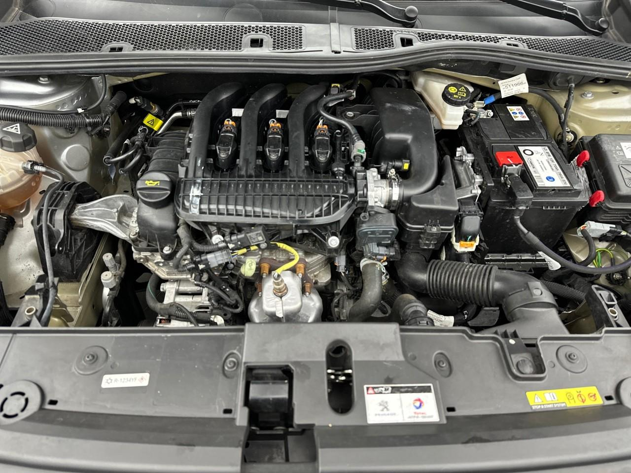 Peugeot 208 puretech 75 s&s bvm5 style — photo 13