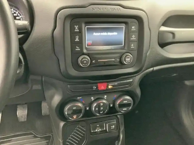 Jeep Renegade 1.6 i e.torq evo s&amp;s 110 ch brooklyn edition — photo 22