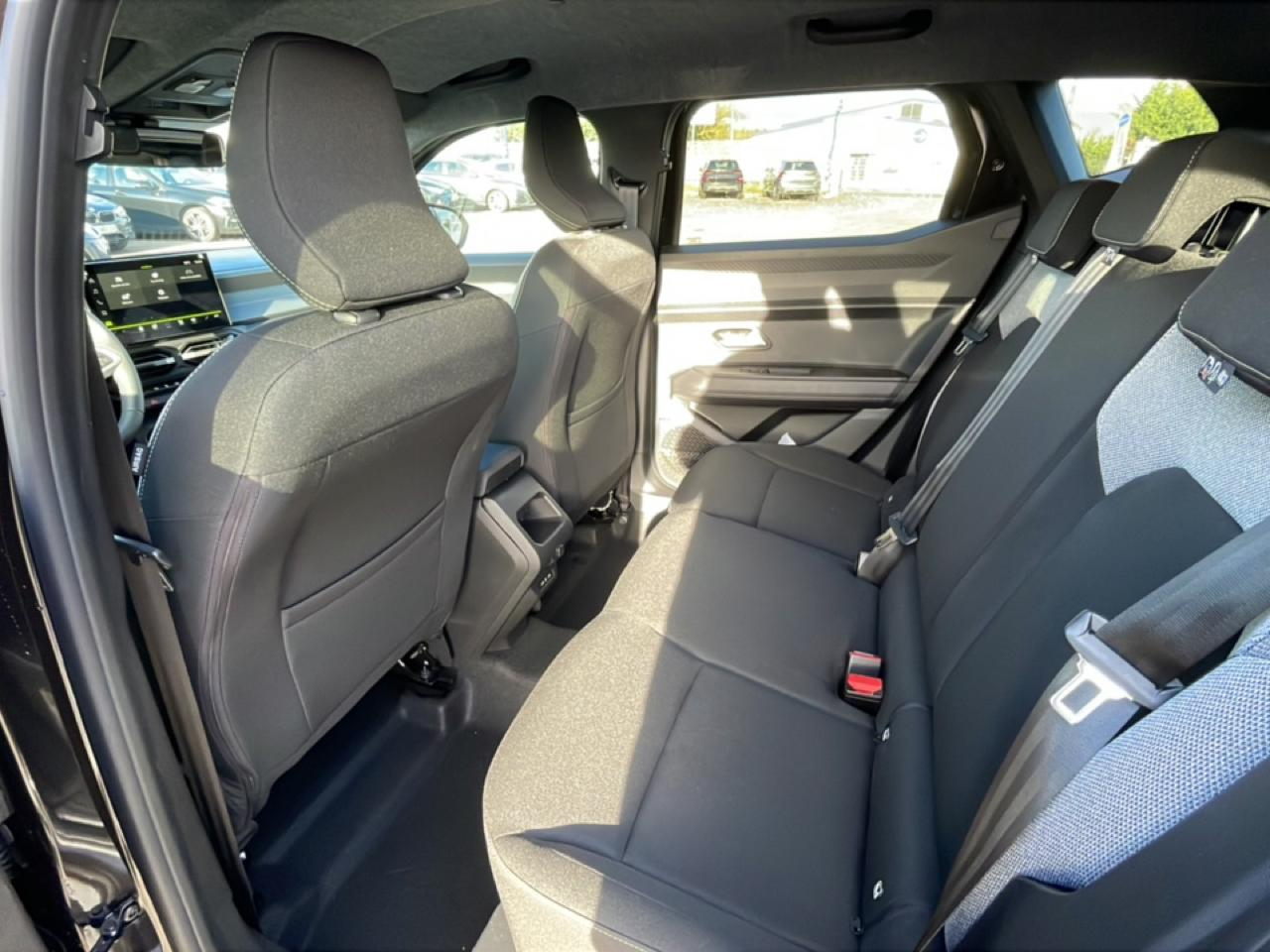 Dacia Duster — photo 25