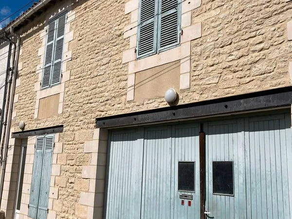 Titre : Maison de Ville - 4 pièces - 70 m² - garage