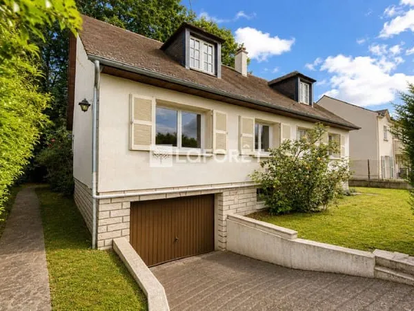 Maison 6 pièces 130 m²
