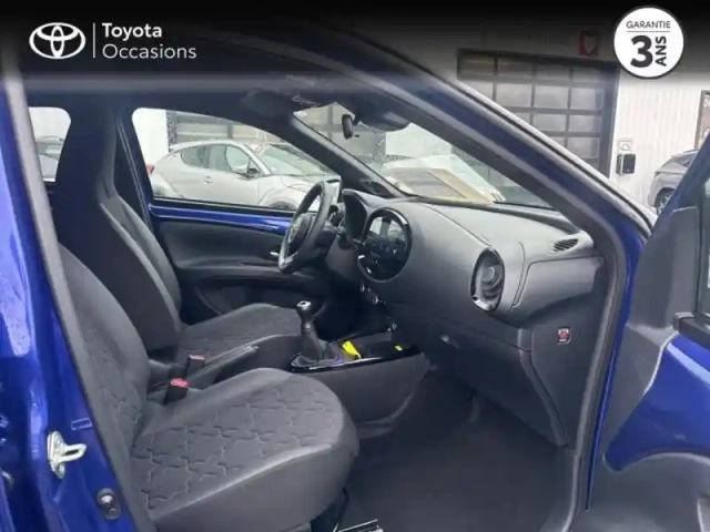 Toyota Aygo X 1.0 vvt-i 72ch air collection — photo 6