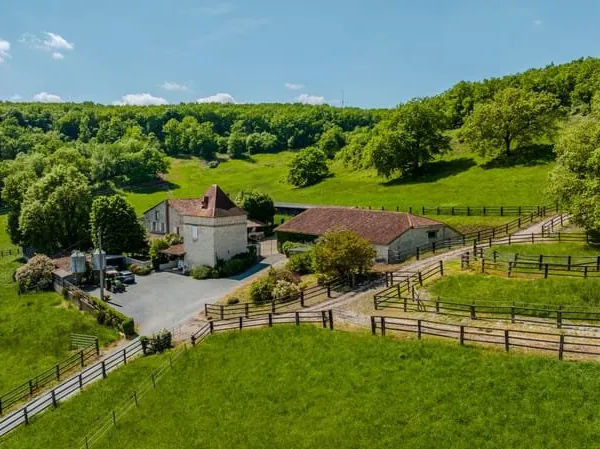 Propriété équestre d'exception 23 hectares Calme absolu
