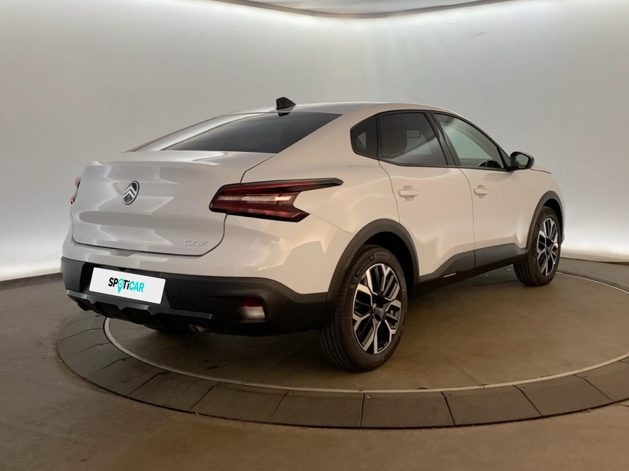 Citroën C4 X hybride 145 ch e-dcs6 max — photo 7