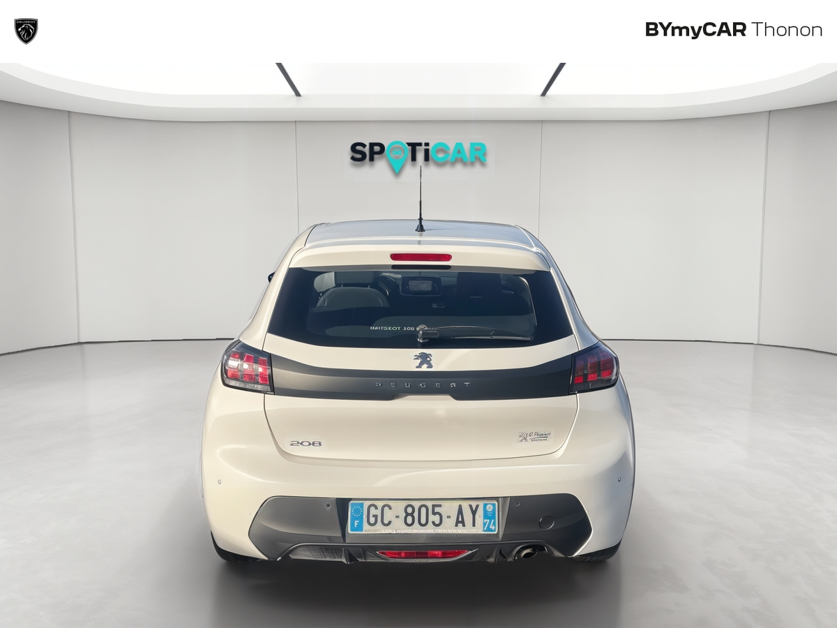 Peugeot 208 PURETECH 75 S&amp;S BVM5 — photo 4