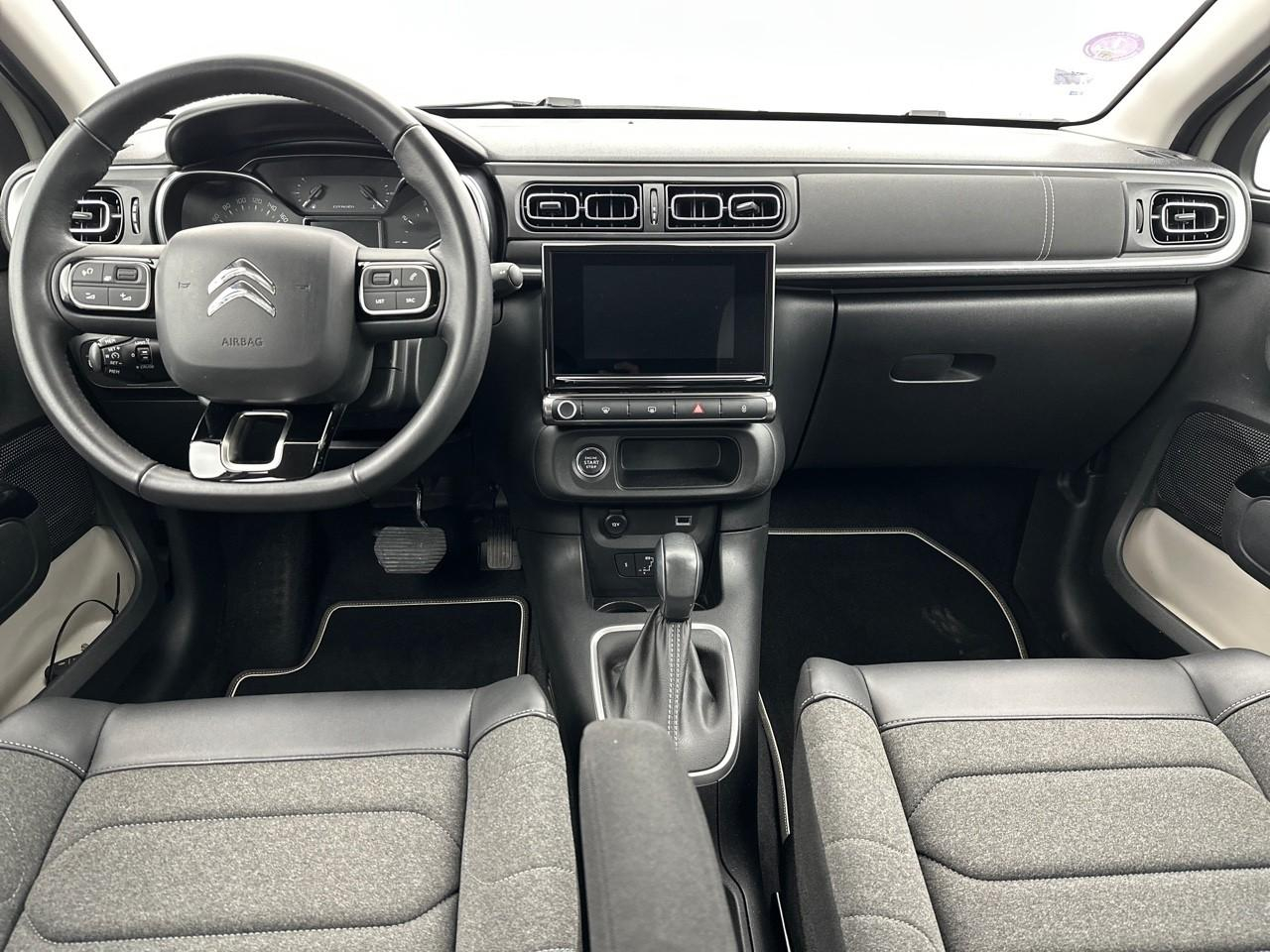 Citroën C3 puretech 110 s&s eat6 saint james — photo 11