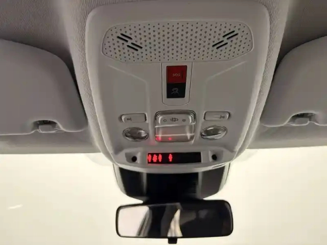 Peugeot 208 100 s&amp;s bvm6 — photo 19