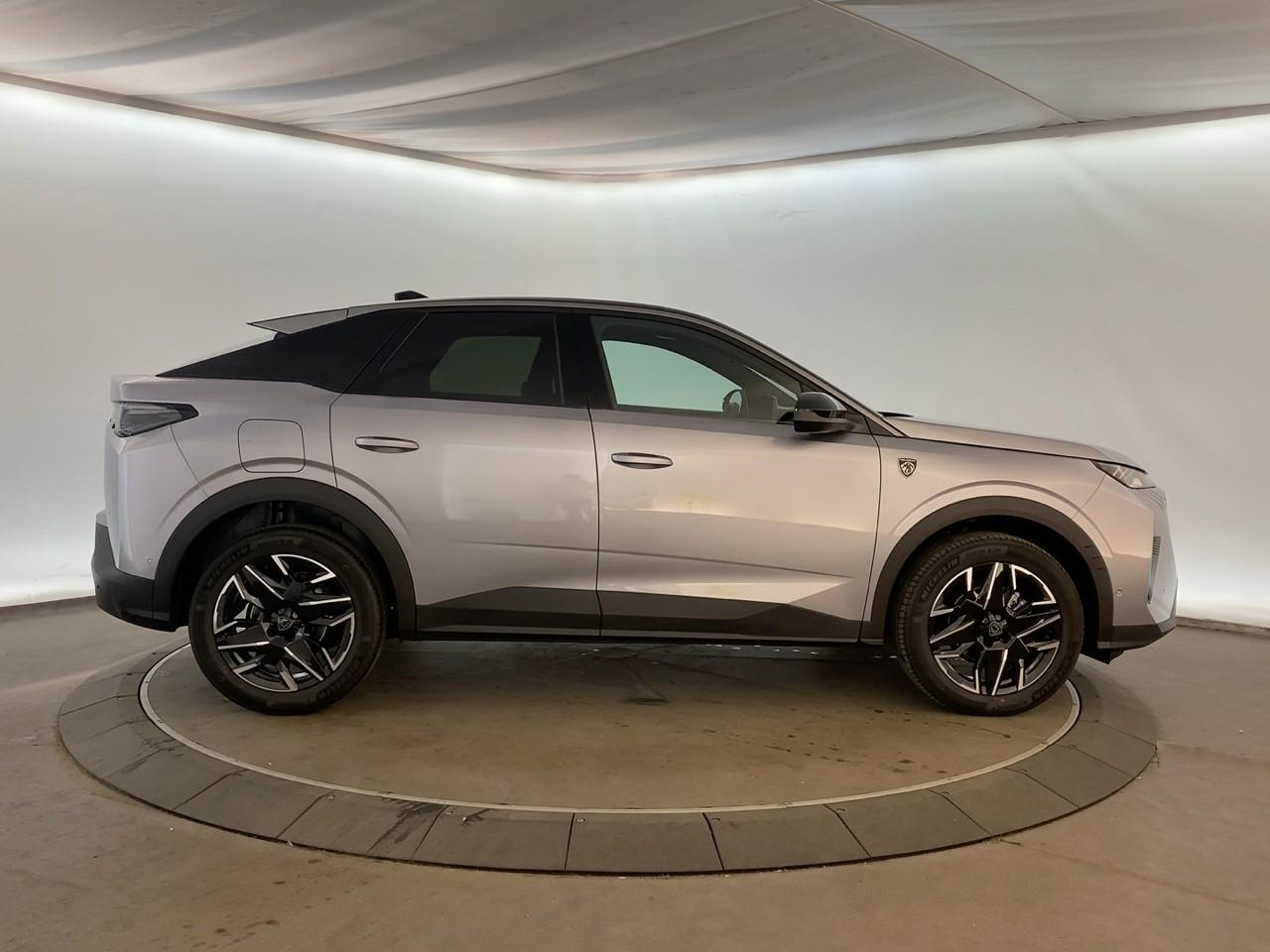 Peugeot 3008 hybrid 145 e-dcs6 gt — photo 4