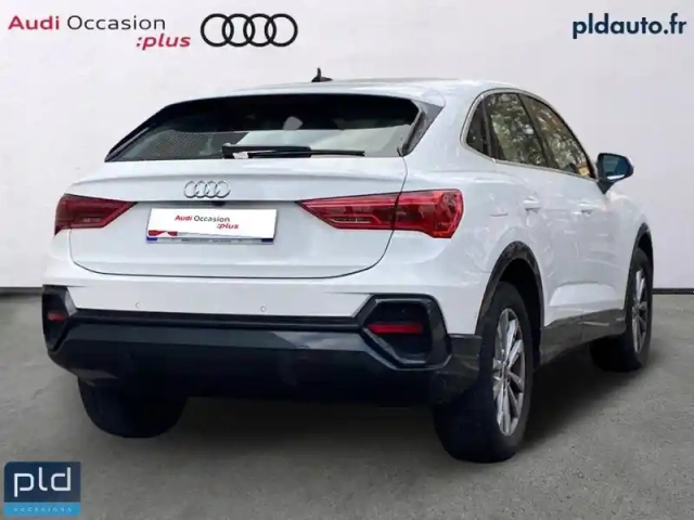 Audi Q3 sportback 35 tfsi 150 ch s tronic 7 — photo 5