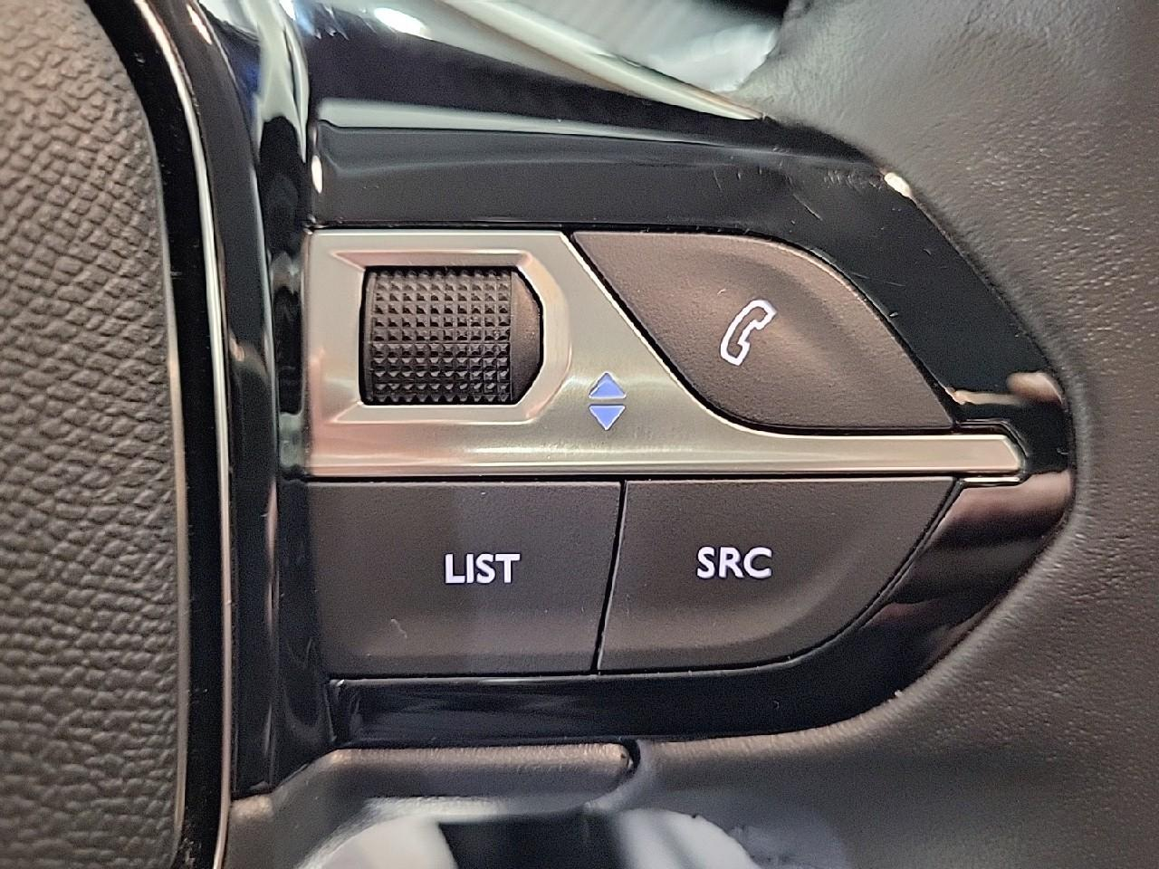 Peugeot 208 puretech 75 s&s bvm5 active — photo 19