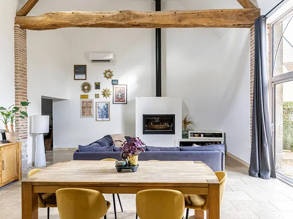 Maison de caractère rénovée avec piscine