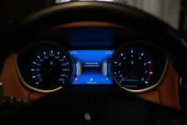 Maserati Ghibli 3.0 v6 350 — photo 21