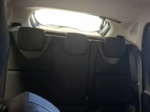 Renault Clio dci 90 e6c — photo 15