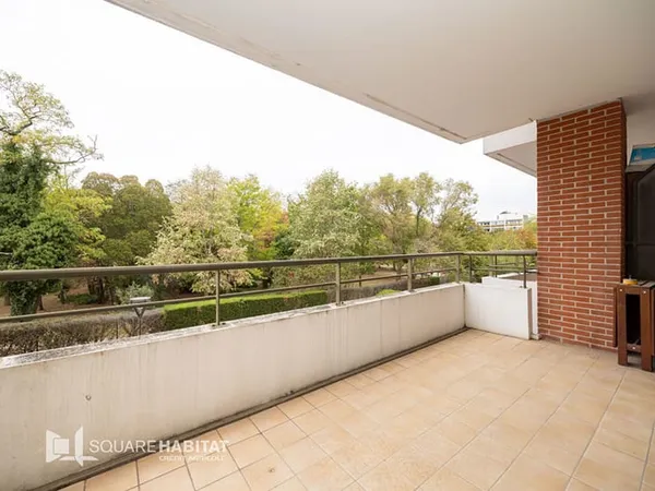 Patte d'Oie / Zenith Appartement 3 pièces 65 m² avec terrasse et garage boxé