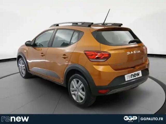 Dacia Sandero 1.0 tce 90ch stepway expression — photo 3