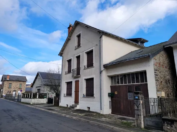 Maison 8 pièces 146 m²