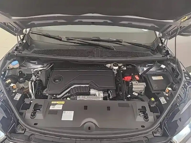 Peugeot 3008 hybrid 145 e-dcs6 — photo 89