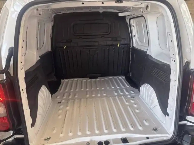 Fiat Doblo fourgon taille m 650 kg bluehdi 100 s&amp;s bvm6 — photo 20
