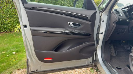 Renault Espace 1.6 dCi 160 Energy EDC - Zen – 2018 – 175763 km – Diesel – Boîte Automatique — photo 39