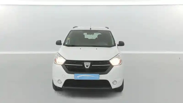 Dacia Lodgy blue dci 95 7 places — photo 16