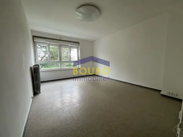 APPARTEMENT T5 -- LUNEVILLE