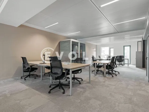 Bureaux 500 m²