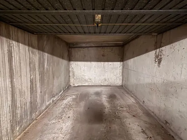 Garage sécurisé 15m2