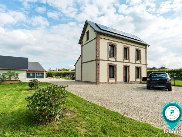 Maison 5 pièces 223 m²