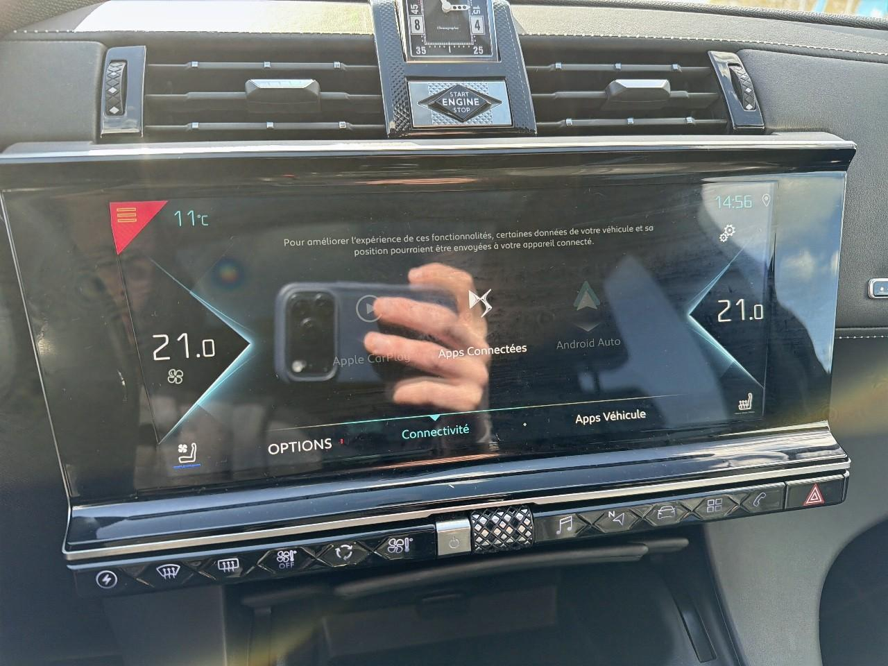 Ds Ds 7 crossback hybride e-tense 300 eat8 4x4 rivoli — photo 19