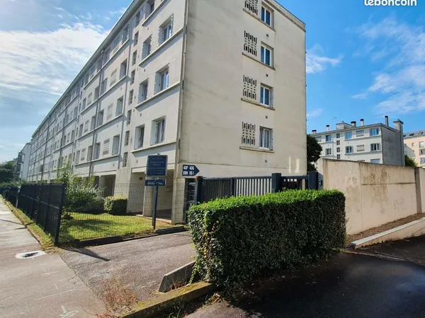 Place de stationnement en souterrain