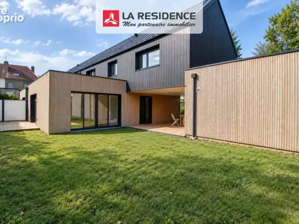 Maison 7 pièces 160 m²
