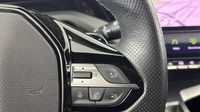 Peugeot 308 1.2 PureTech 130ch S&S GT EAT8 — photo 24