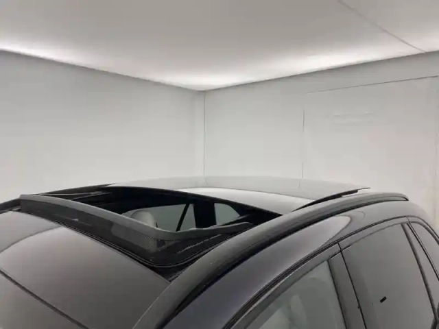 Mercedes Glc 300 e 9g-tronic 4matic — photo 100
