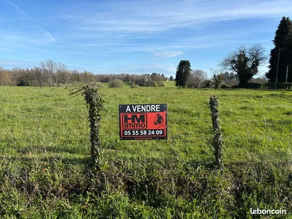 Terrain 1 450 m² Saint Yrieix La Perche
