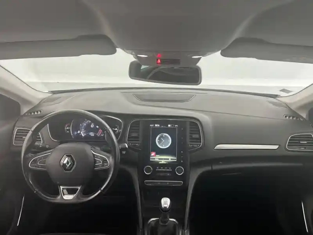 Renault Megane mégane iv berline tce 140 energy — photo 38