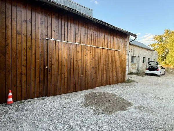 Maison 2 pièces 250 m²
