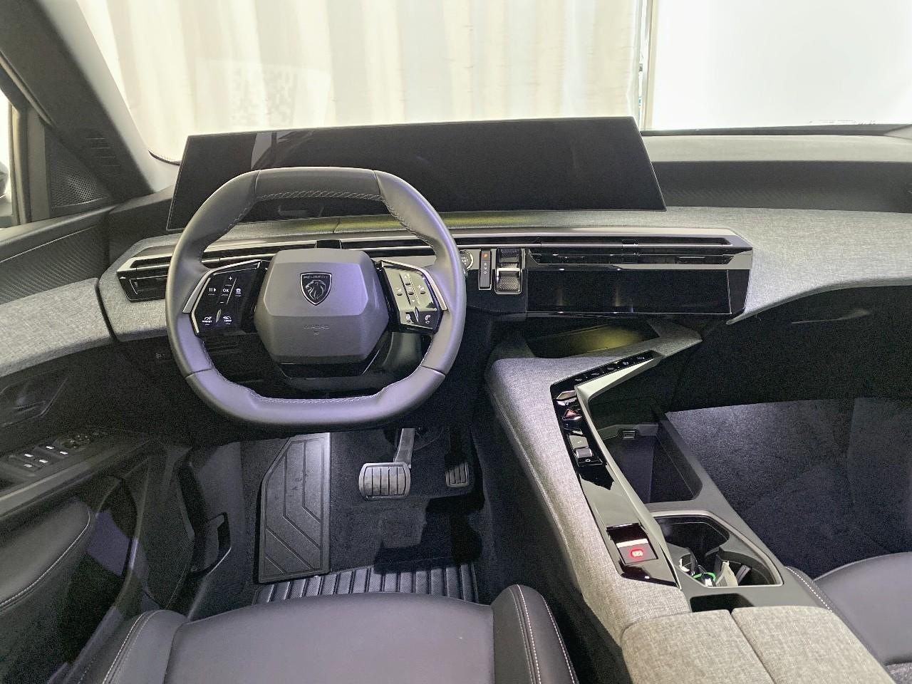 Peugeot 3008 electrique 210 ch 73 kwh allure — photo 8