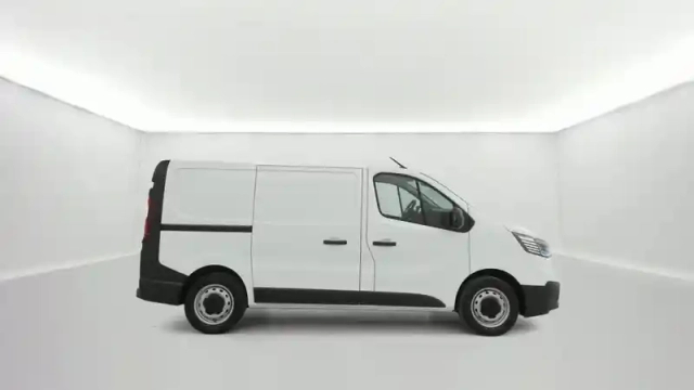 Renault Trafic fg vul blue dci 130 l1h1 3t gsr2 advance 4p — photo 6