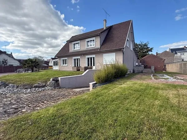 Maison 6 pièces 262 m²