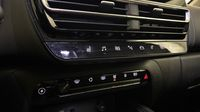 Citroen C5 Aircross Hybrid rechargeable 225ch Shine ë-EAT8 — photo 26