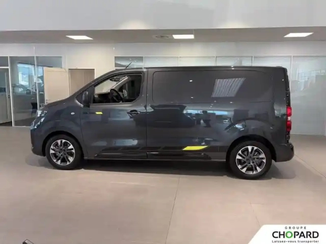 Opel Vivaro fgn sportive diesel 180 ch m automatique — photo 32