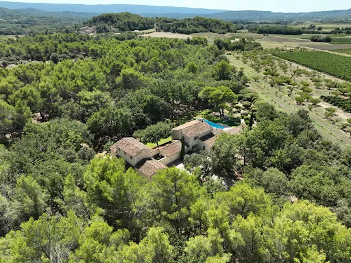Propriété 10 pièces 295 m²