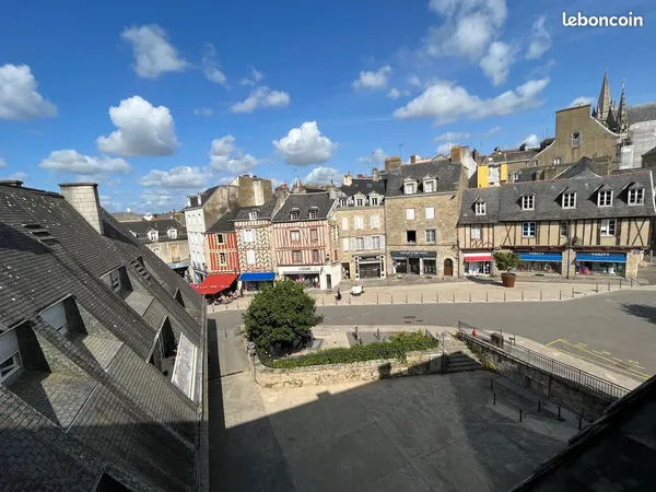 À louer Appartement T2 meublé - intramuros de Vannes - tout inclus