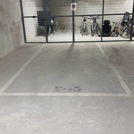 À louer place de parking en sous-sol