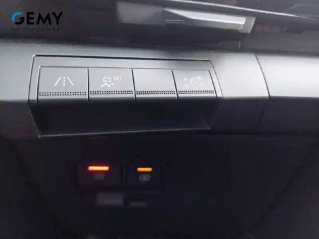 Renault Megane e-tech ev60 220 ch super charge — photo 41