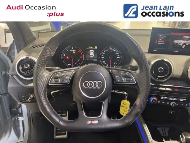 Audi Q2 35 tdi 150 s tronic 7 quattro — photo 12