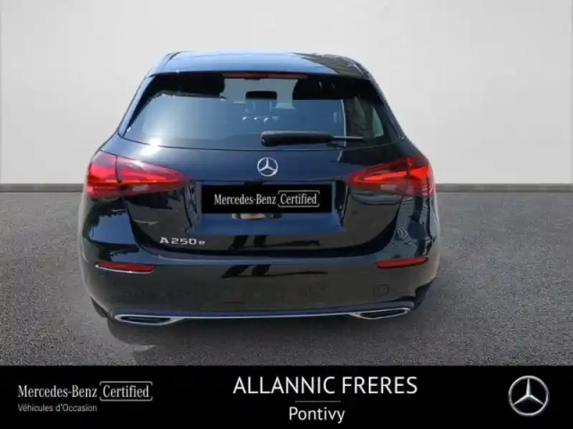 Mercedes Classe A 250 e 163+109ch progressive line 8g-dct — photo 6