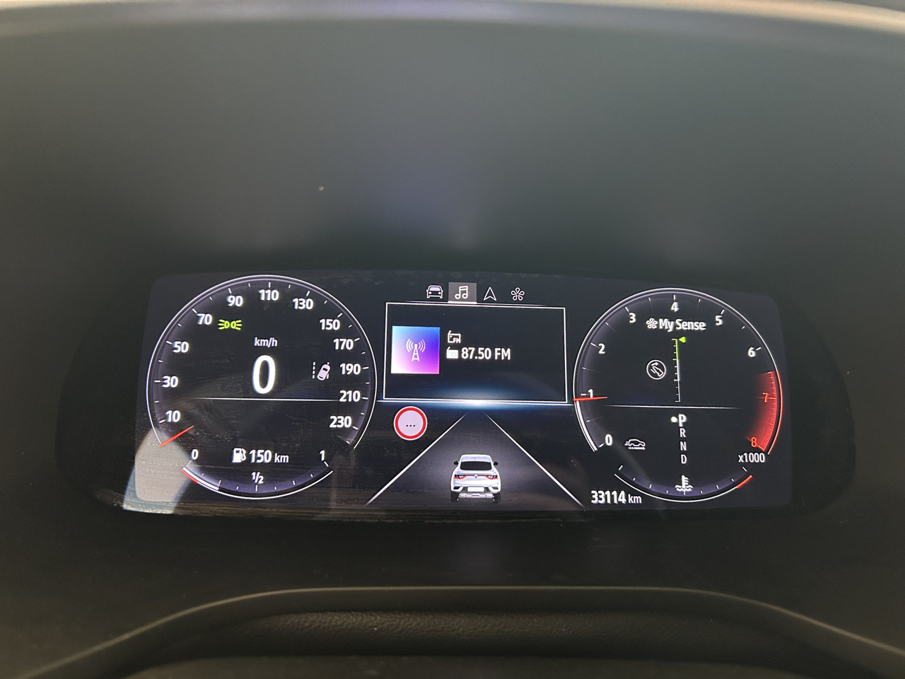 Renault Arkana — photo 17