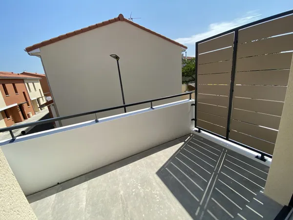 Saint Alban - Location appartement T2 avec balcon et parking